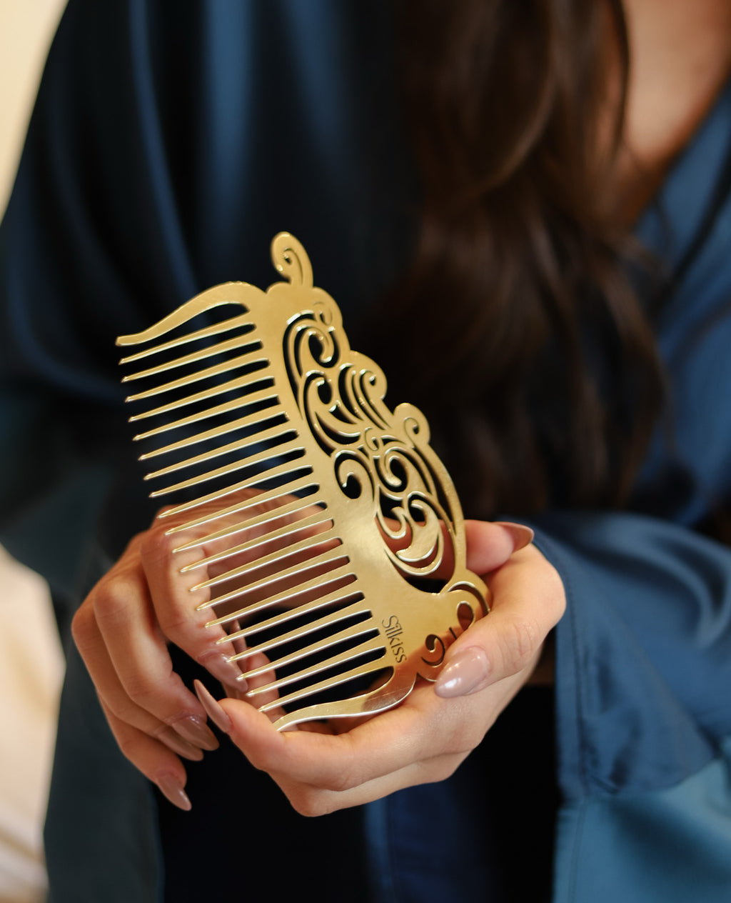 Royal Brass Comb